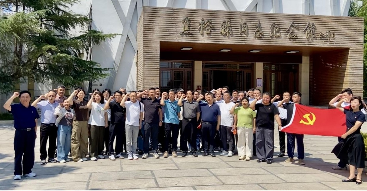 图片4.jpg 图片4.jpg